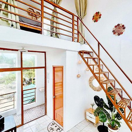 The Lavana Villa Del Matabungkay By Reddoorz Lian Bagian luar foto