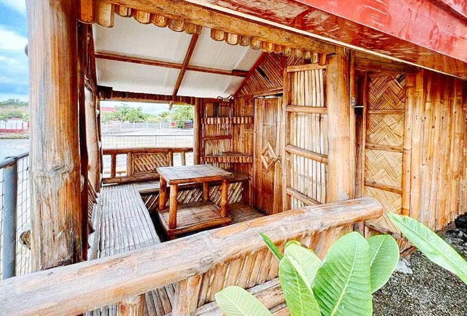 The Lavana Villa Del Matabungkay By Reddoorz Lian Bagian luar foto